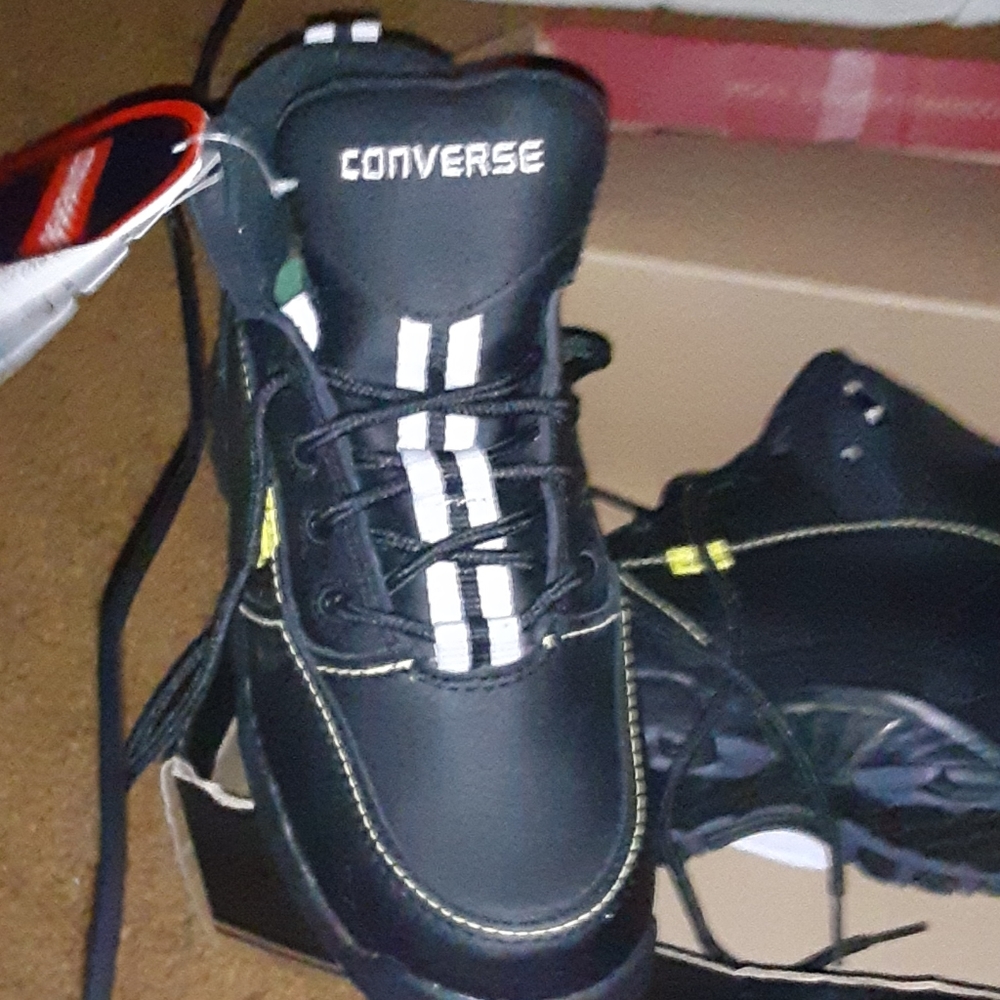 Steel toed work boots